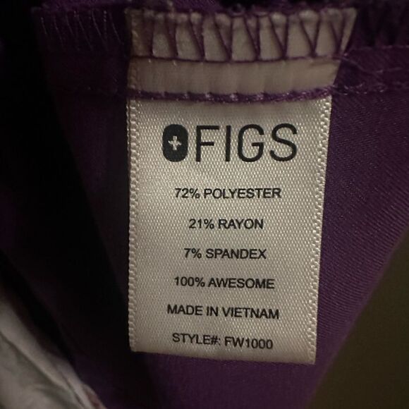 FIGS Technical Collection Purple Scrub Top SIZE XS - Picture 4 of 4